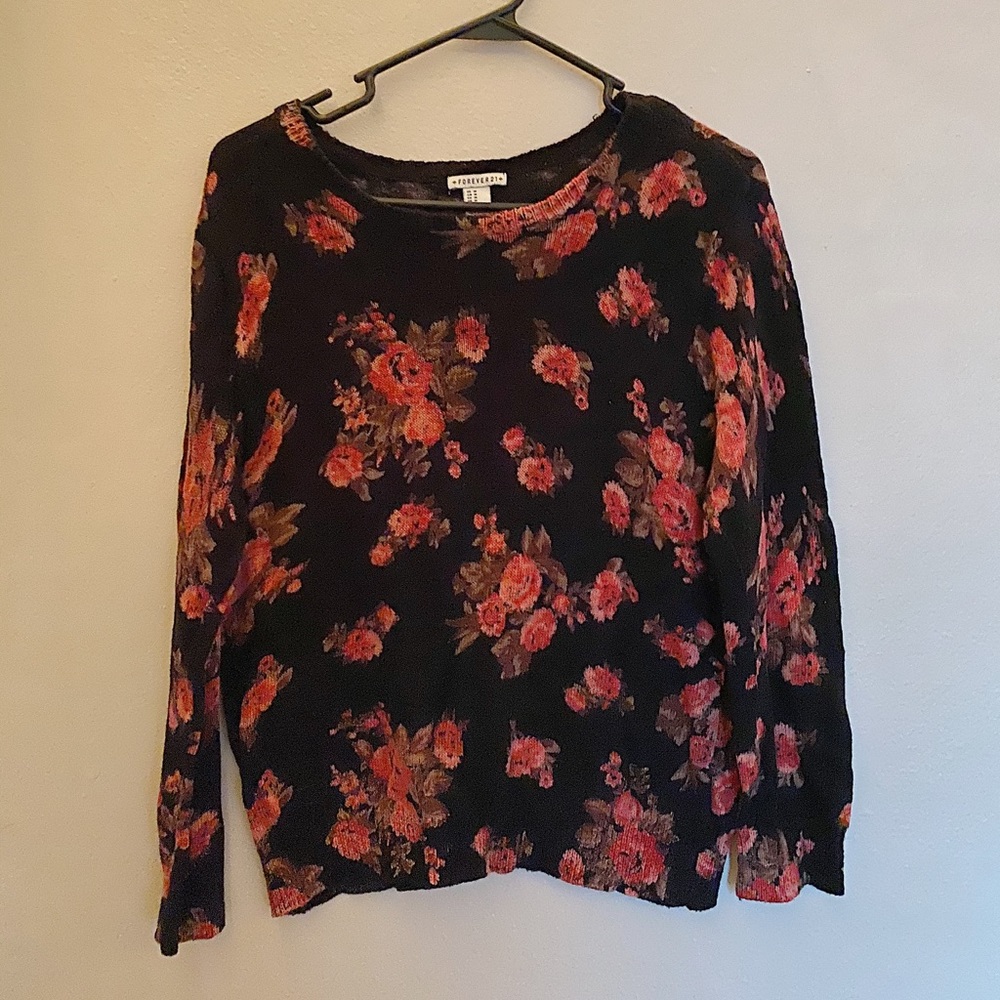 Forever 21 Floral Sweatee